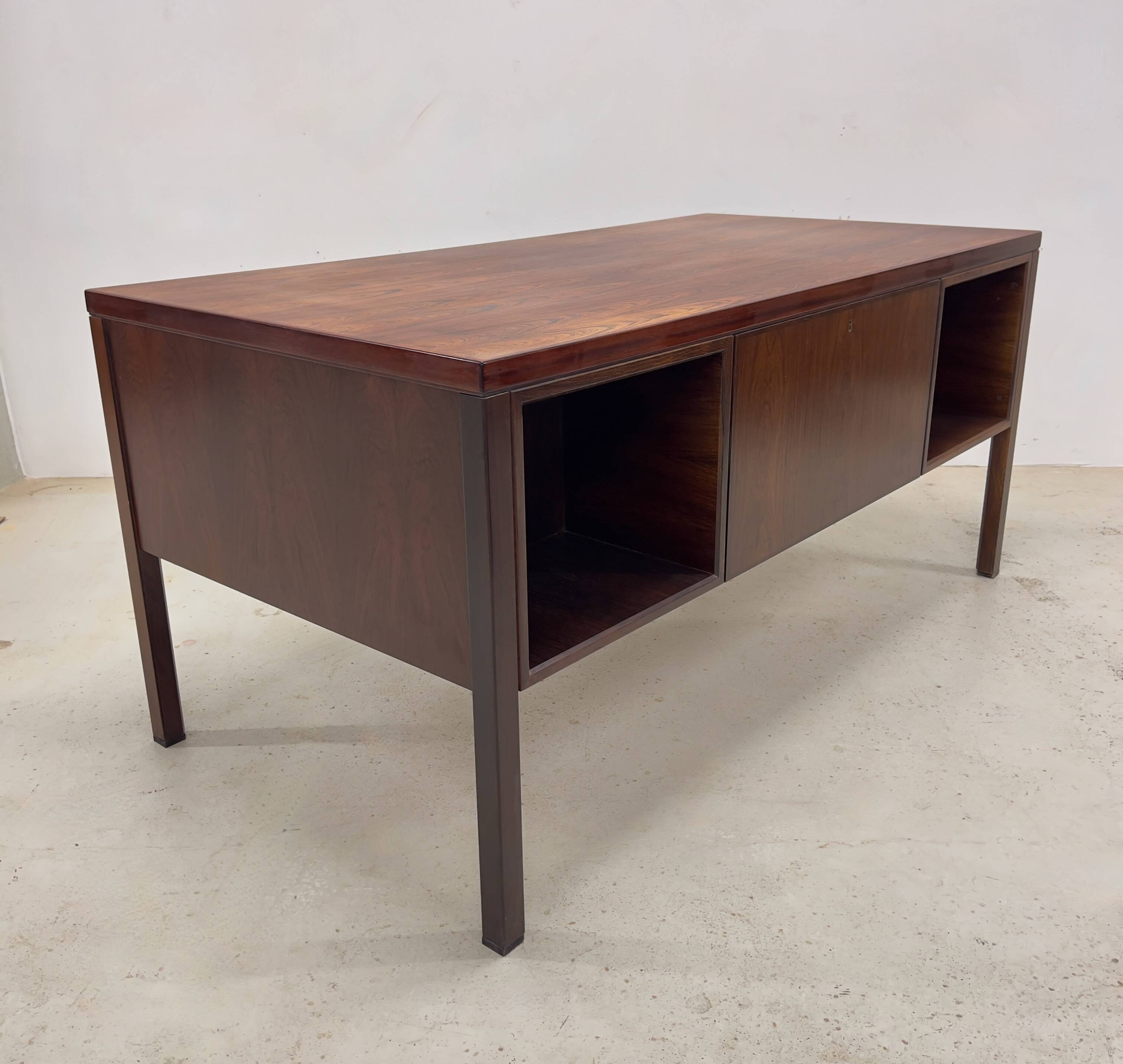 Gunni Omann Model 77 Rosewood Desk, 1960s.