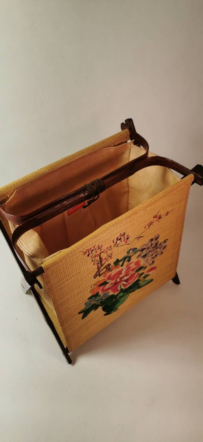 Old Small Basket With Couture Knitting Works Bergère From France China Vintage