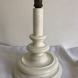 Table lamp with lampshade