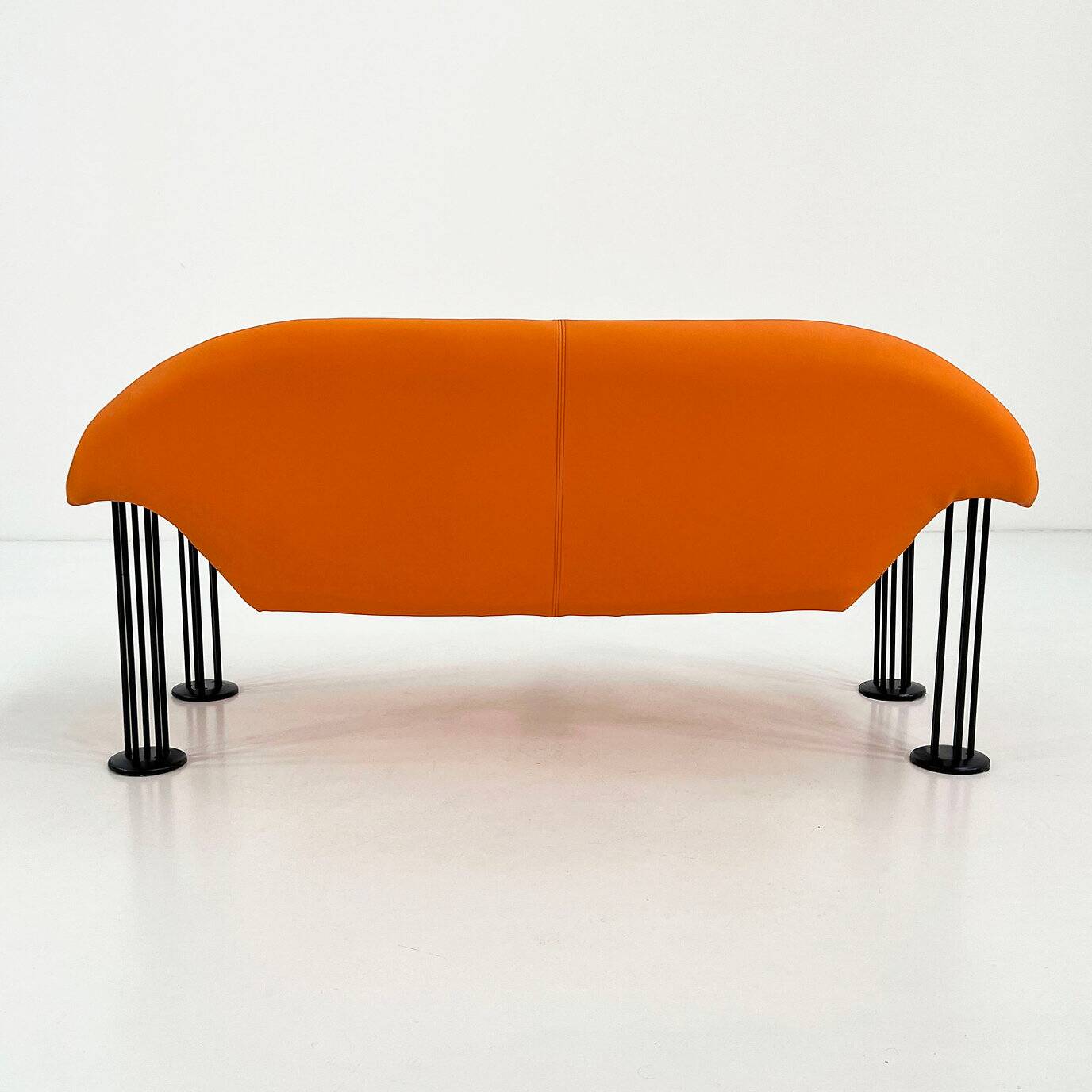 Postmodern two-seater sofa by Burkhard Vogtherr for Hain & Tohme, 1980.