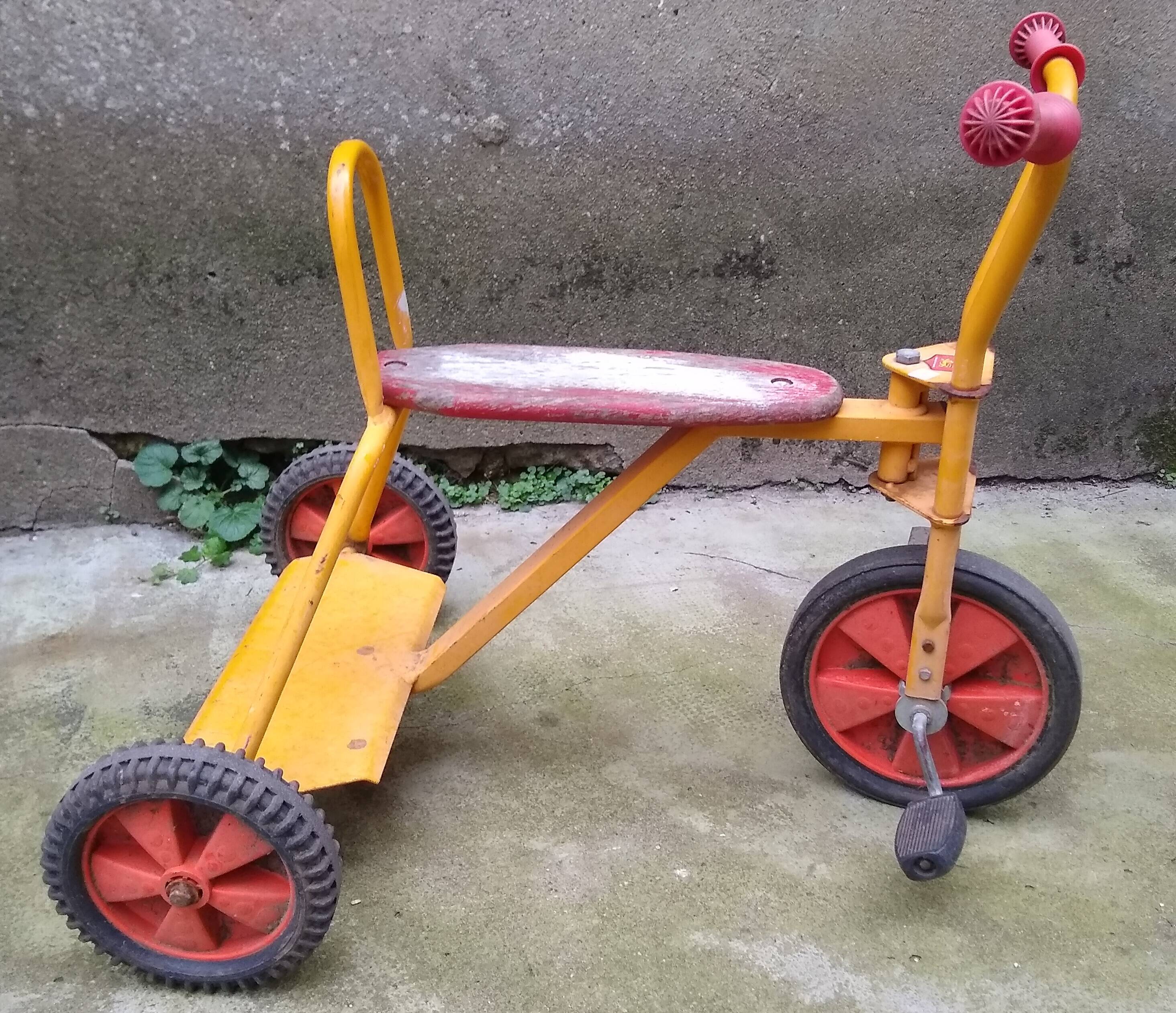 Schoolyard tricycle
