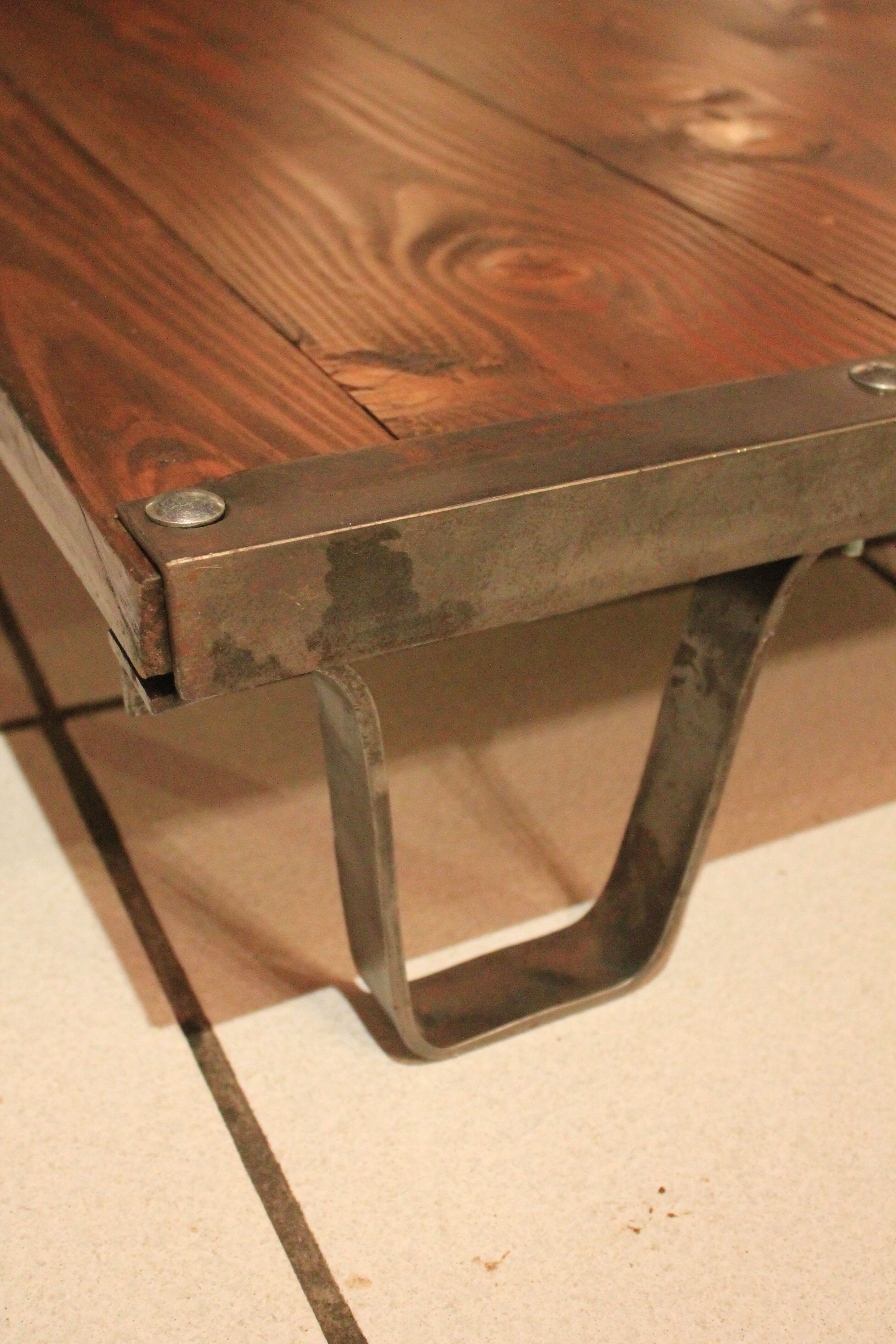Industrial coffee table, SNCF palette
