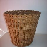 Wicker paper basket