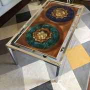 Table basse Designeuse Italienne Juliette Belarti céramique émaillée pieds