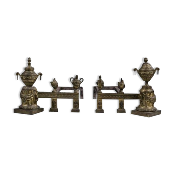 Paire de chenets époque Louis XVI  vers 1778