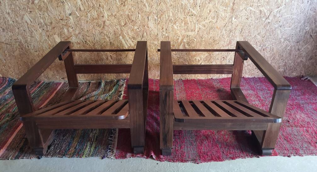 Pair of modernist Rio rosewood rack-and-pinion armchairs
