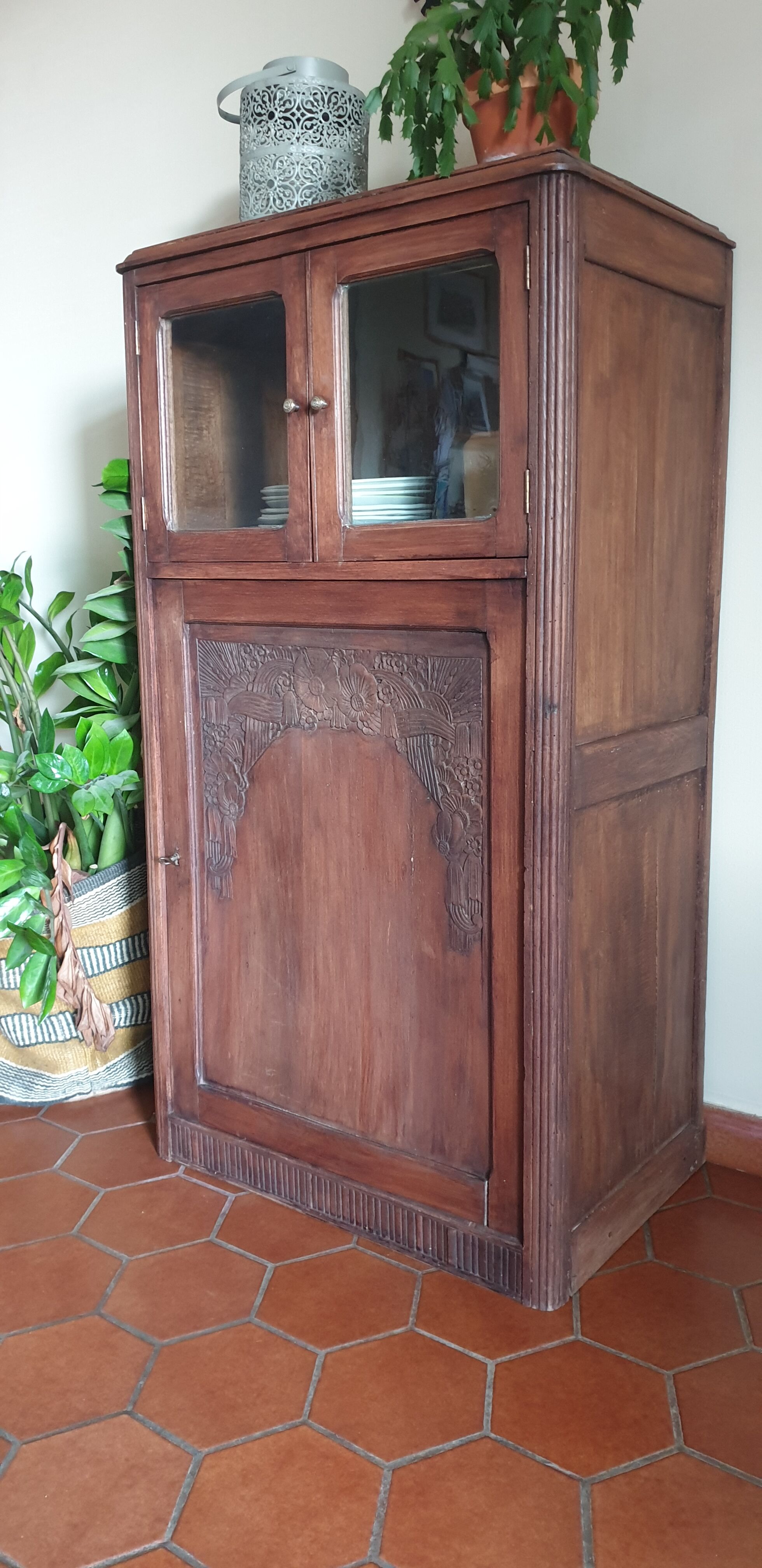 Small wardrobe