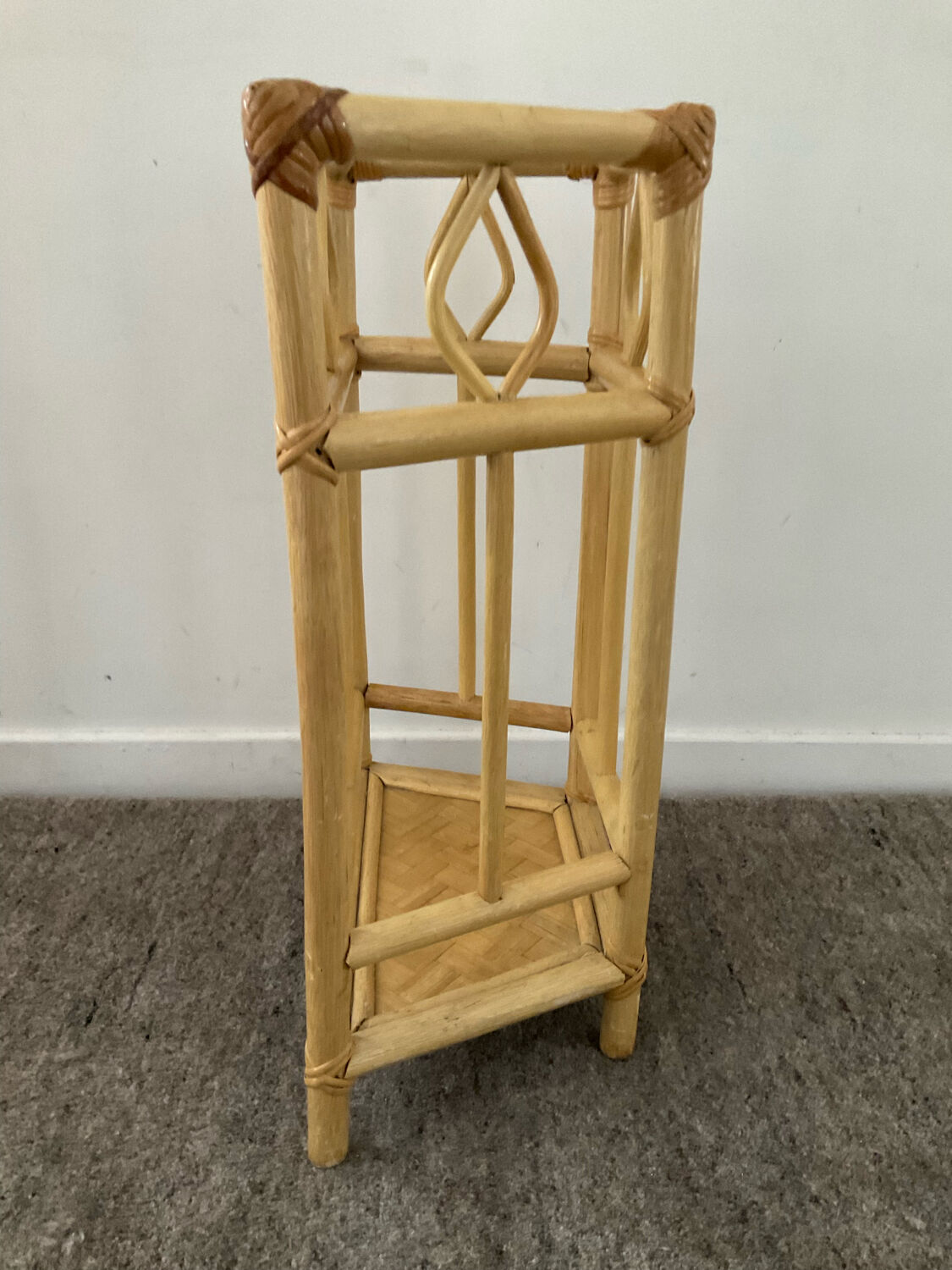 Vintage rattan umbrella holder 70s