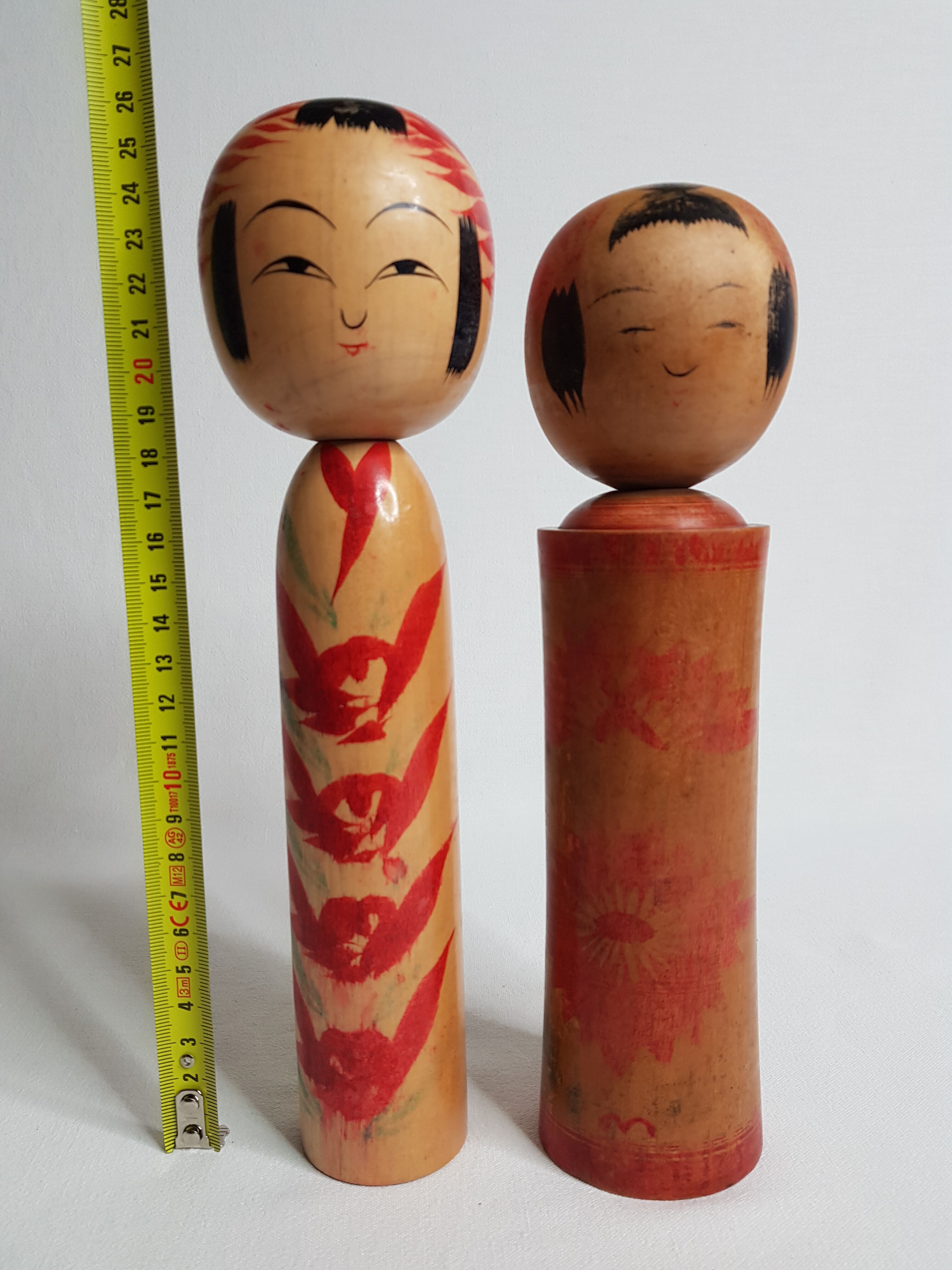Couple de poupées Kokeshi vintage