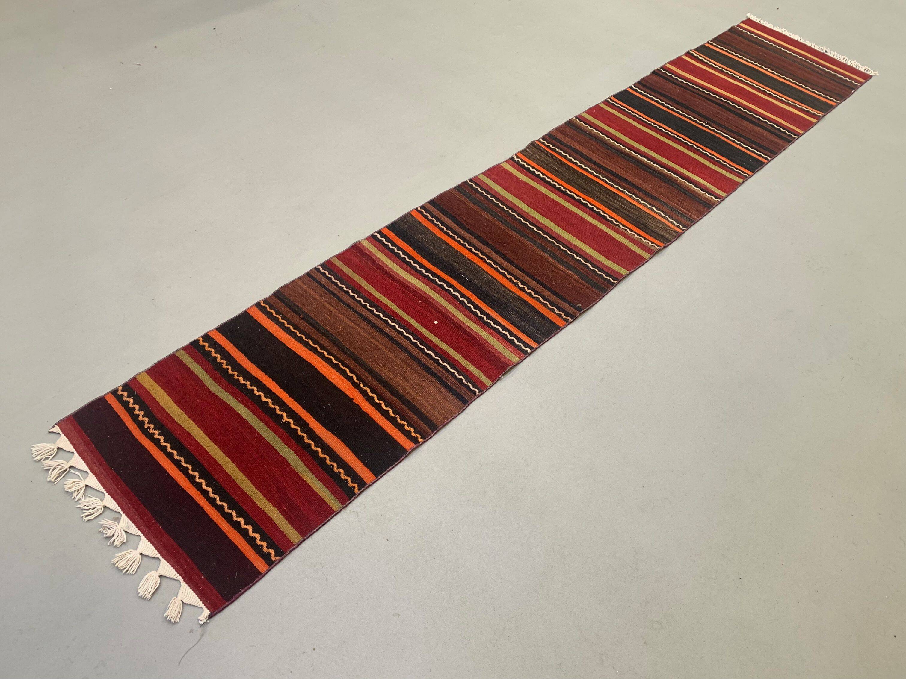 Old Turkish narrow Kilim Runner 320x58 cm shabby chic, vintage kelim