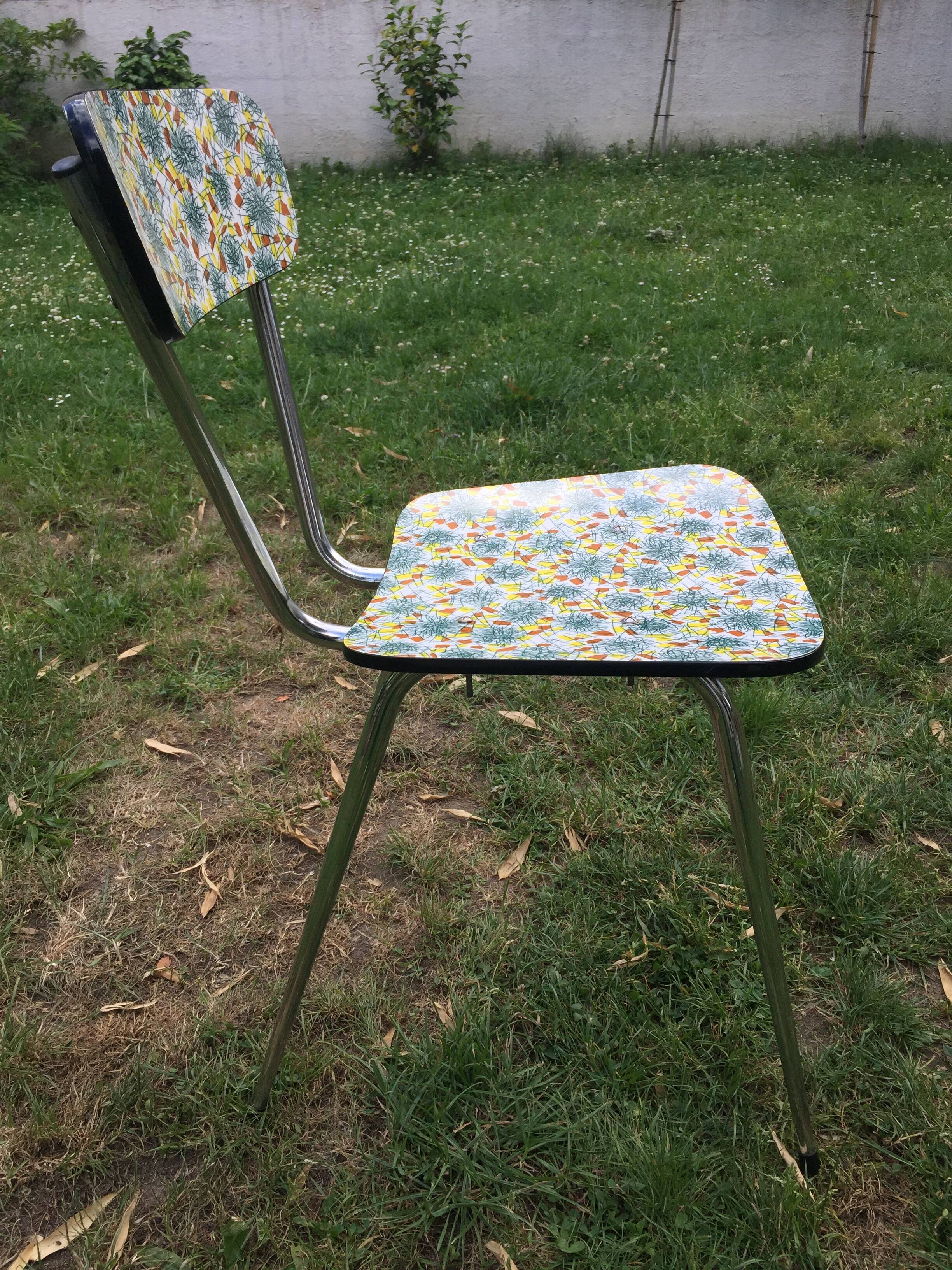 Duo of chairs formica patterns flowers graffiti
