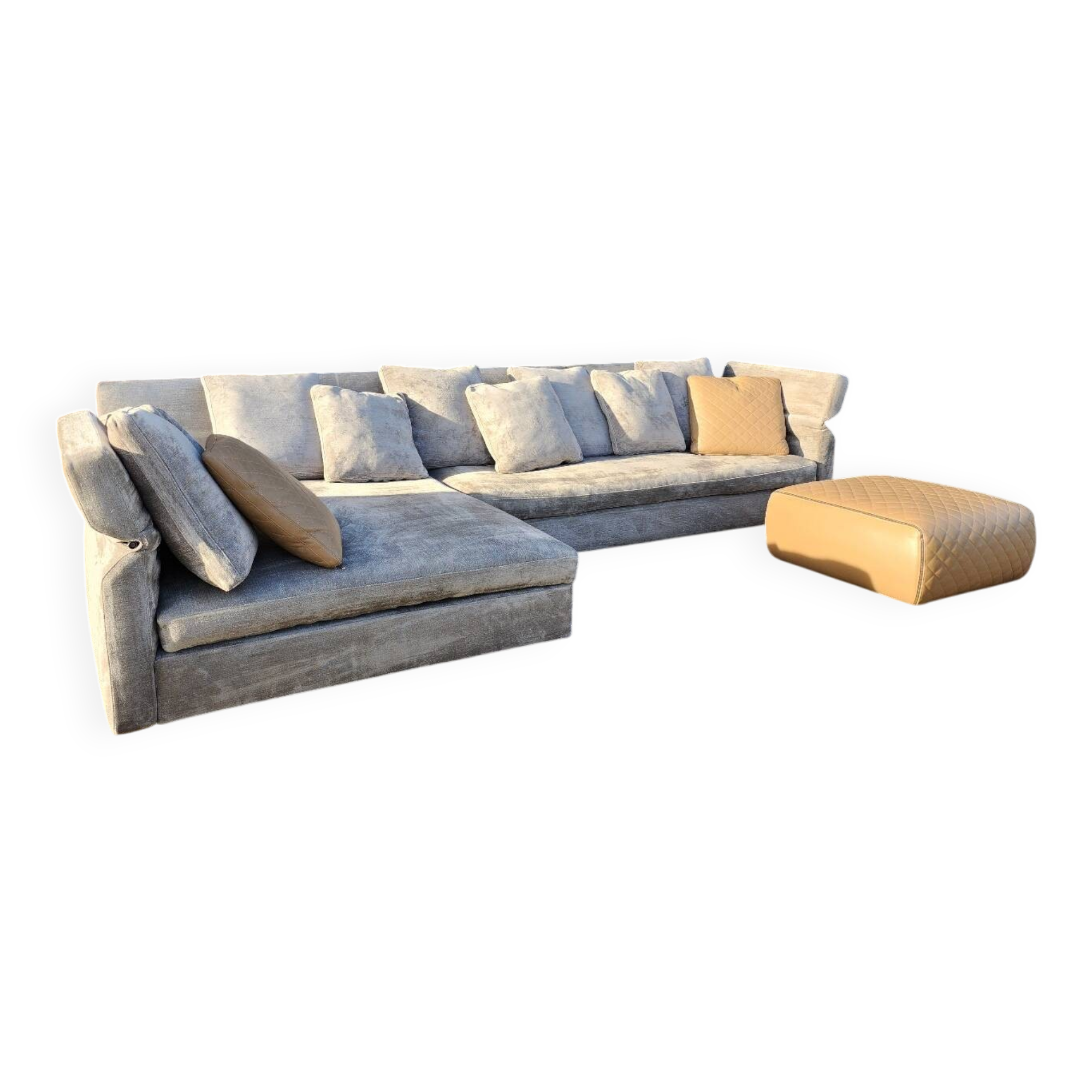 Minotti Collar sofa by Rodolfo Dordoni