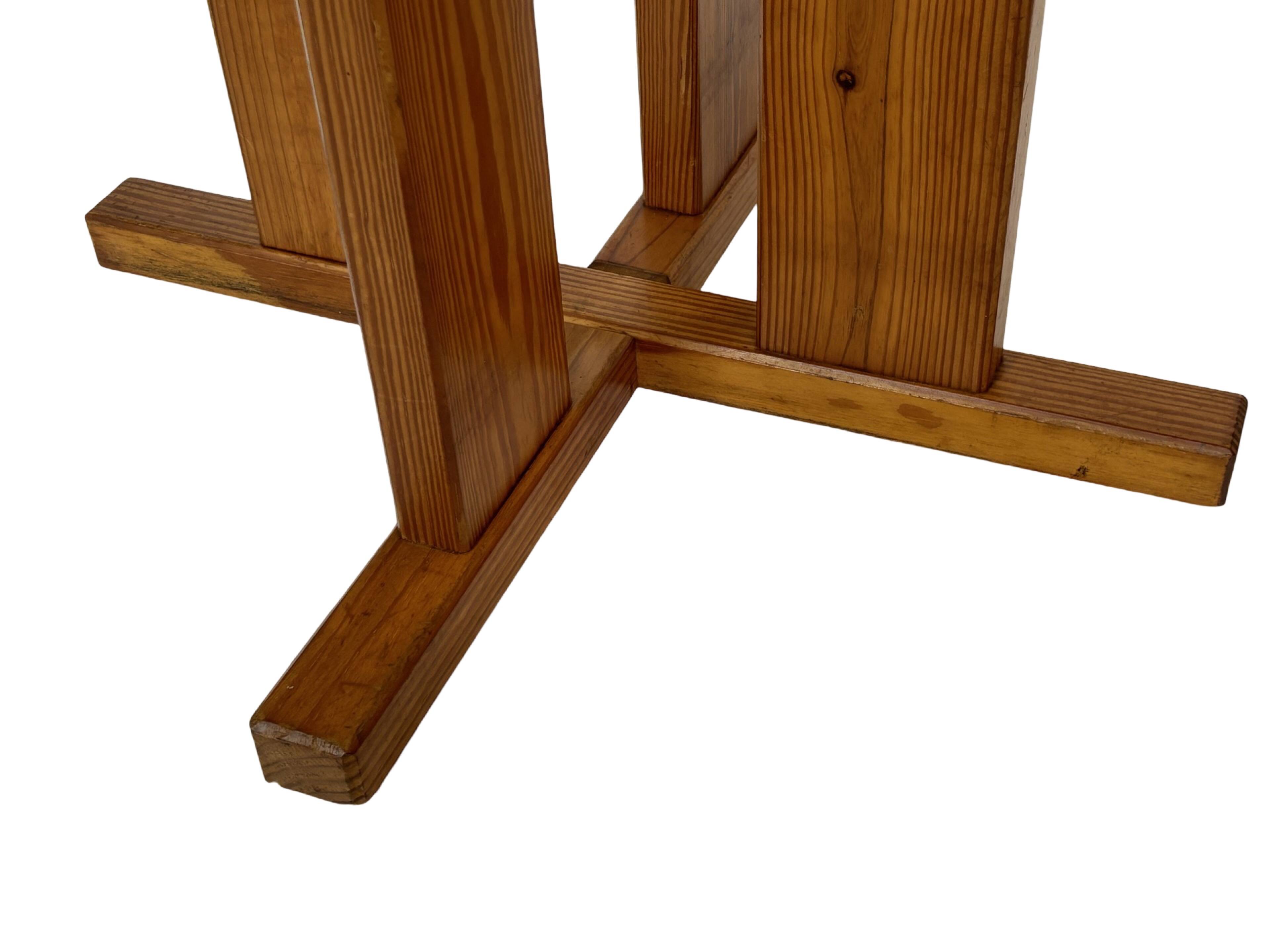 Vintage Design Pine Dining Table, Oval Table from the 1970s