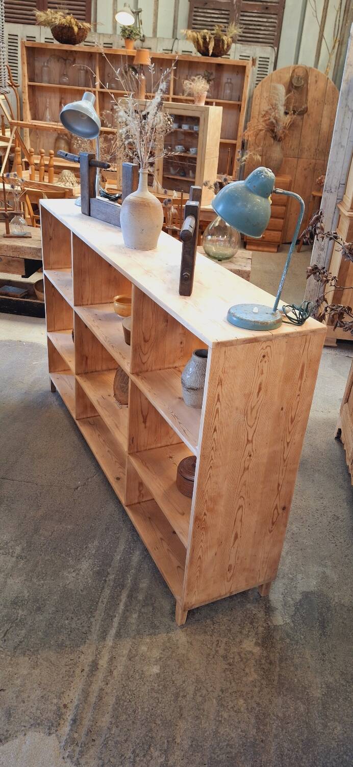 Locker furniture on feet