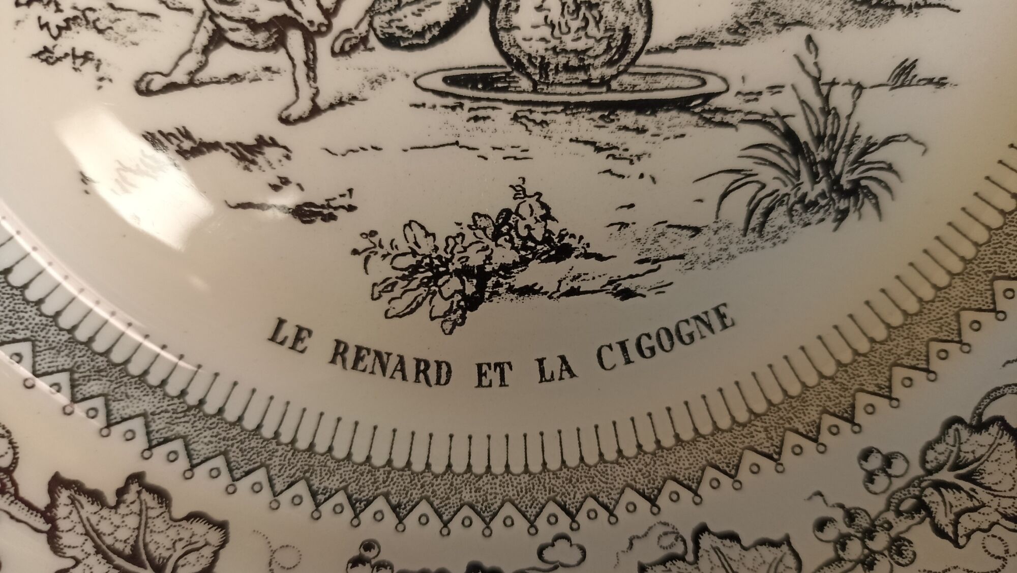 Plate n°4 - Gien - Fables of La Fontaine