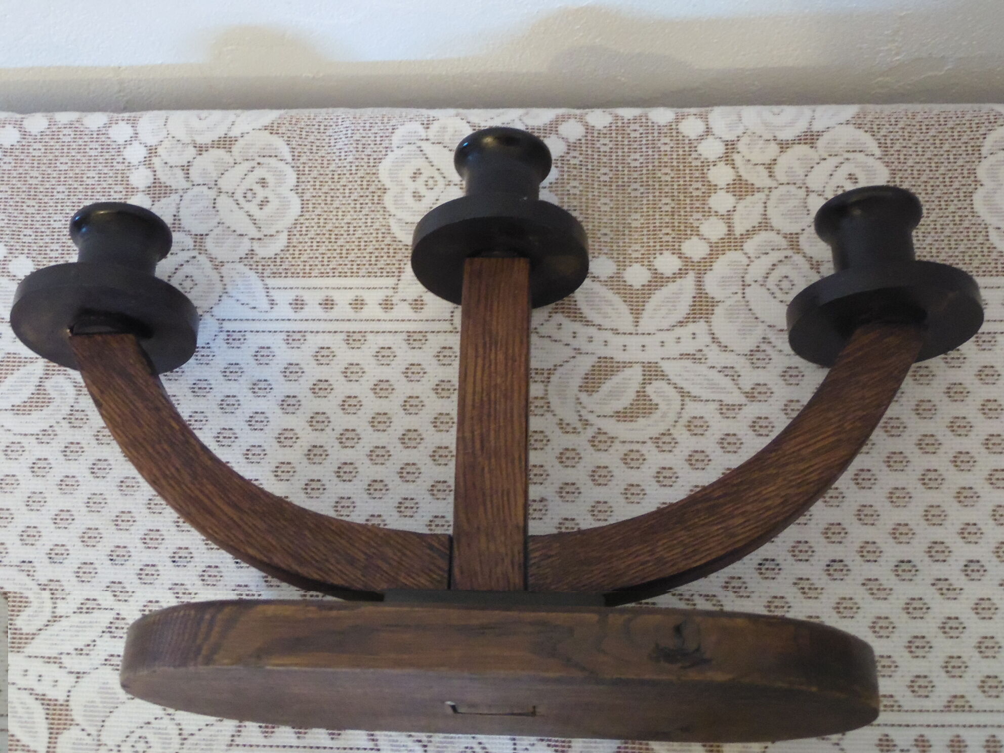 Wooden chandelier 3 branches