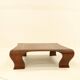 Table basse en Iroko massif par Marc Van Rampelberg