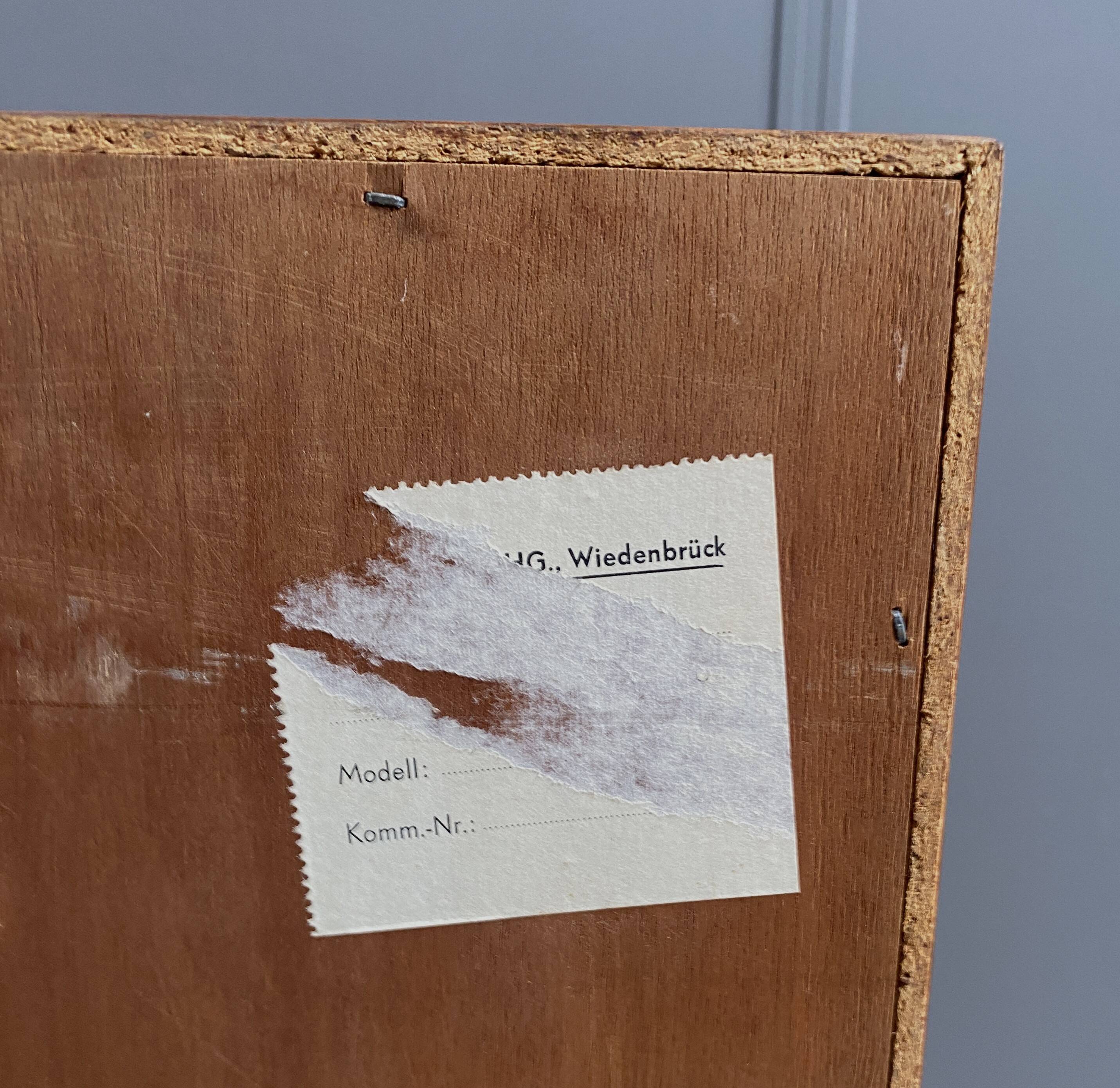 Cabinet en bois de rangement pour chaussures des années 1970