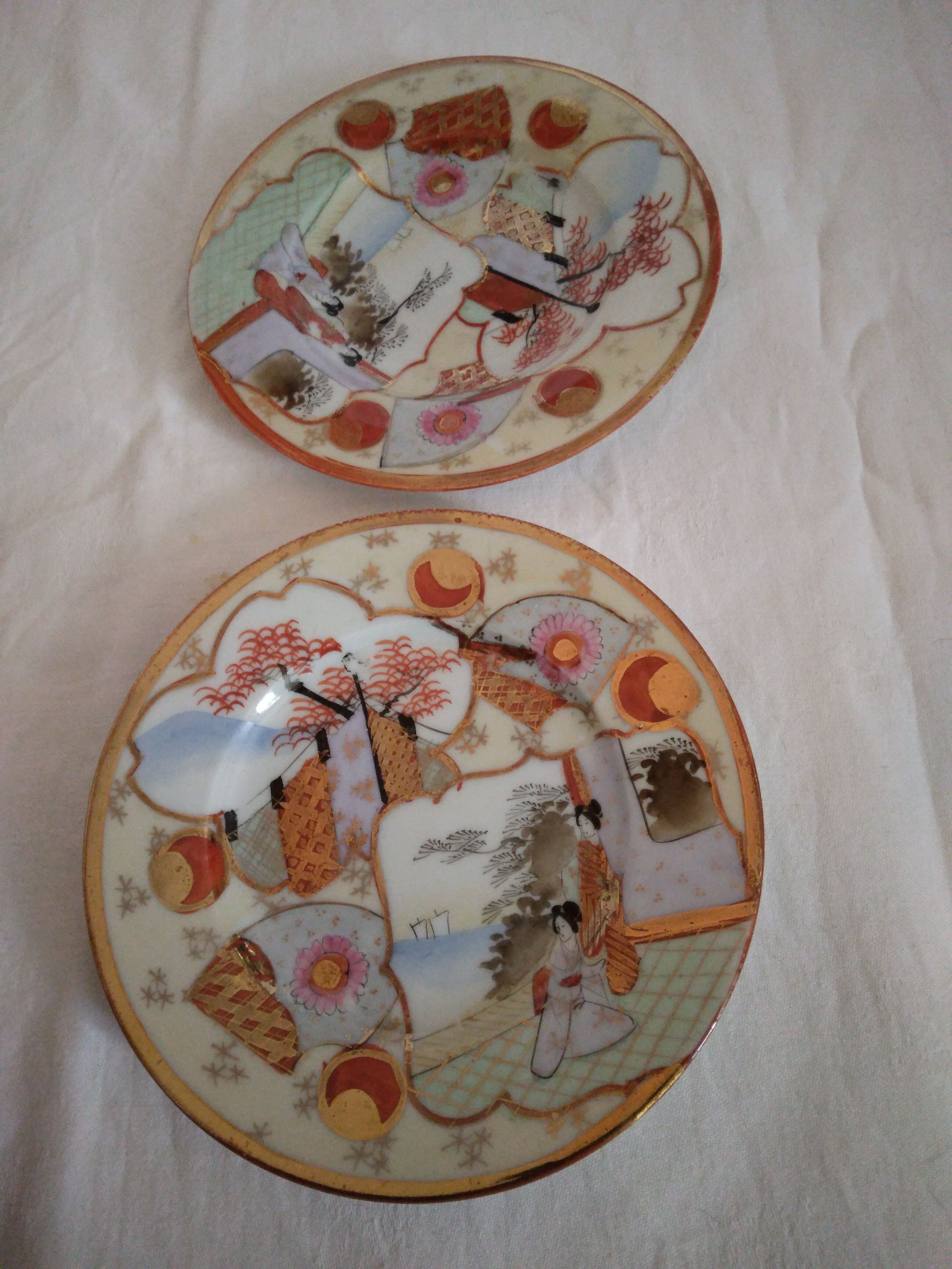 7 porcelain plates 15.5 cm