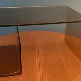 Table basse ou bout de canapé en Plexiglas Michel Dumas