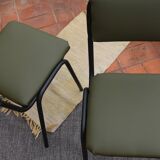 Chaise en métal