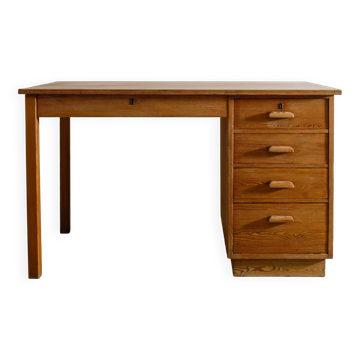 Bureau en pin par Axel Einar Hjorth pour Nordiska Kompaniet, Suède 1930