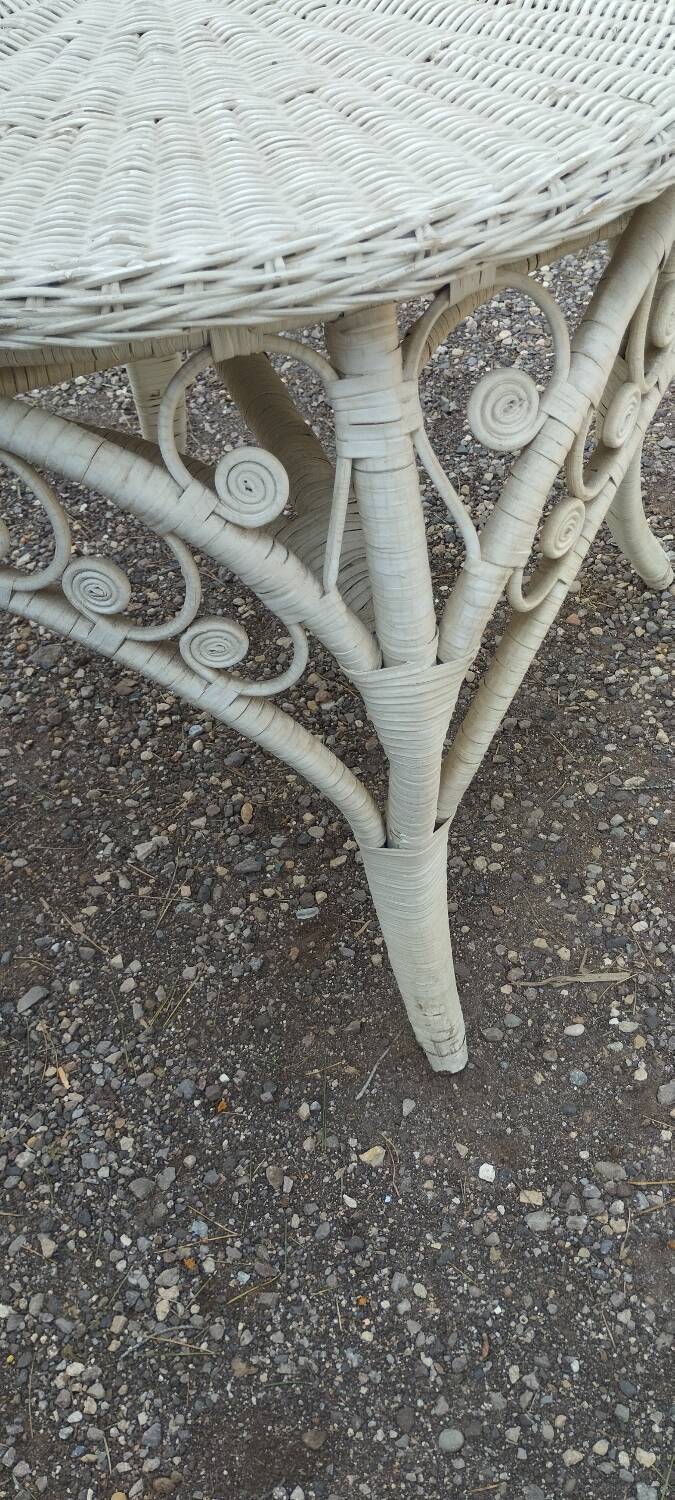 White wicker side table in Victorian style