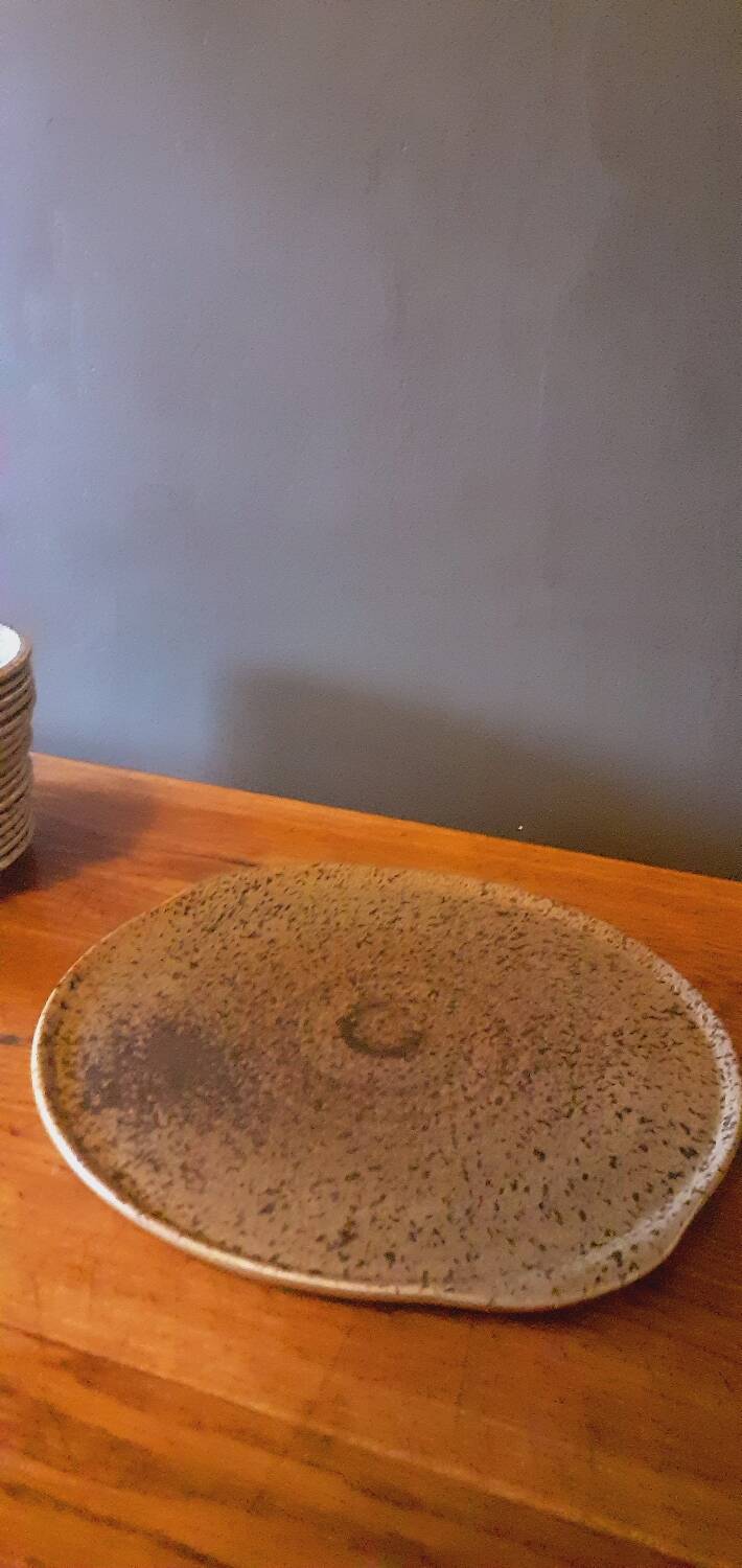 Dessert service, 18 plates and a sandstone dish from Salins les Bains, 1960s