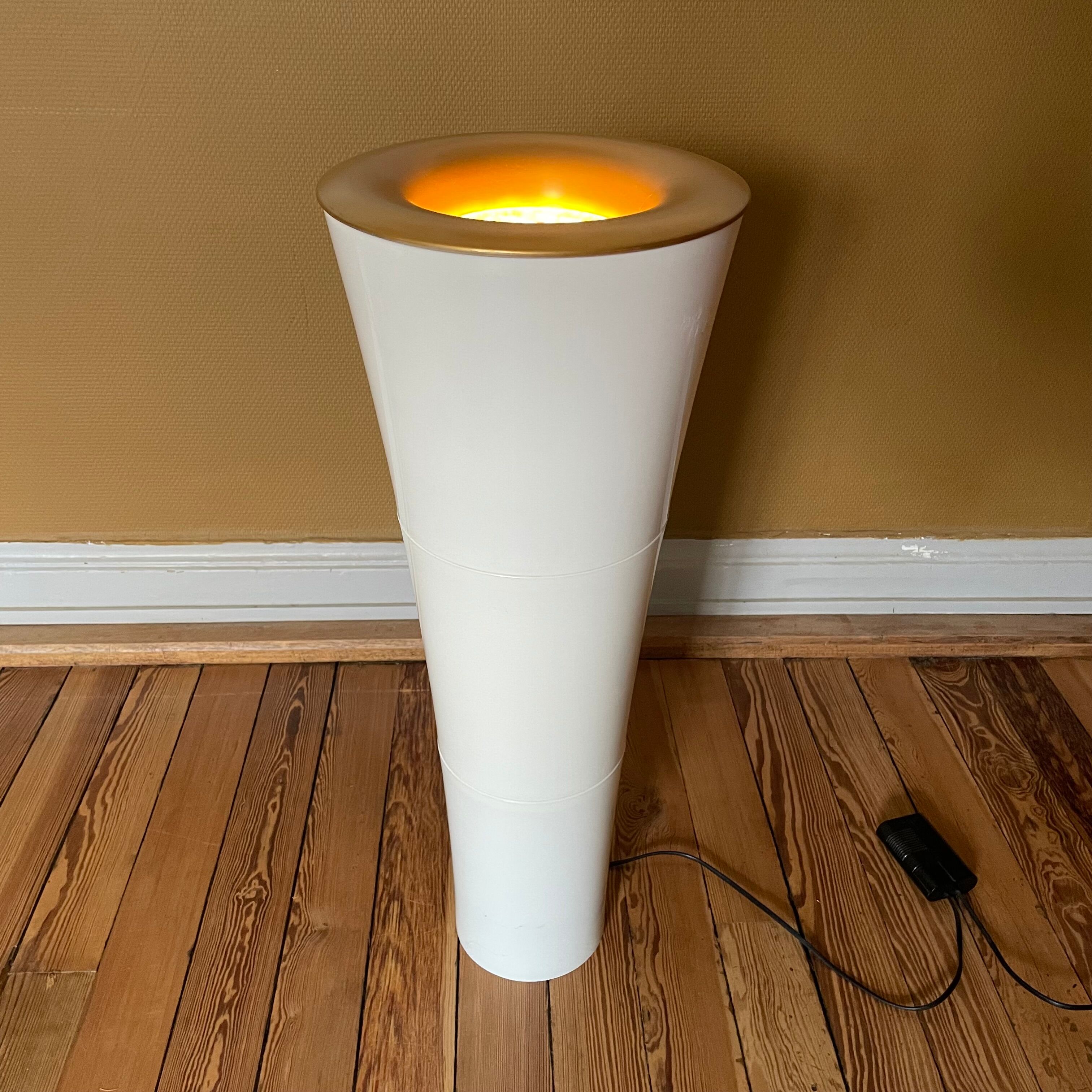 Floor lamps "flambeau", kaoyi flacha, japan 1980