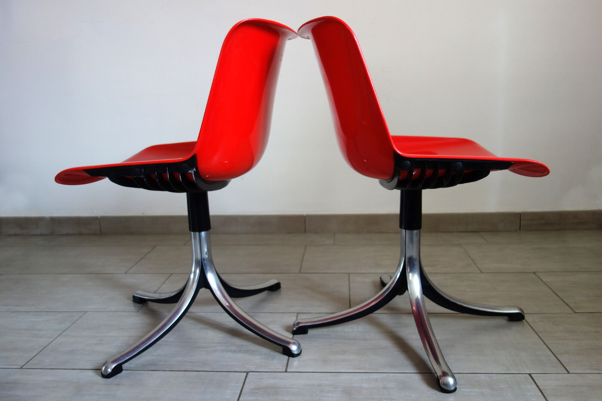 Paire de chaises Modus par Osvaldo Borsani pour Tecno, 1974