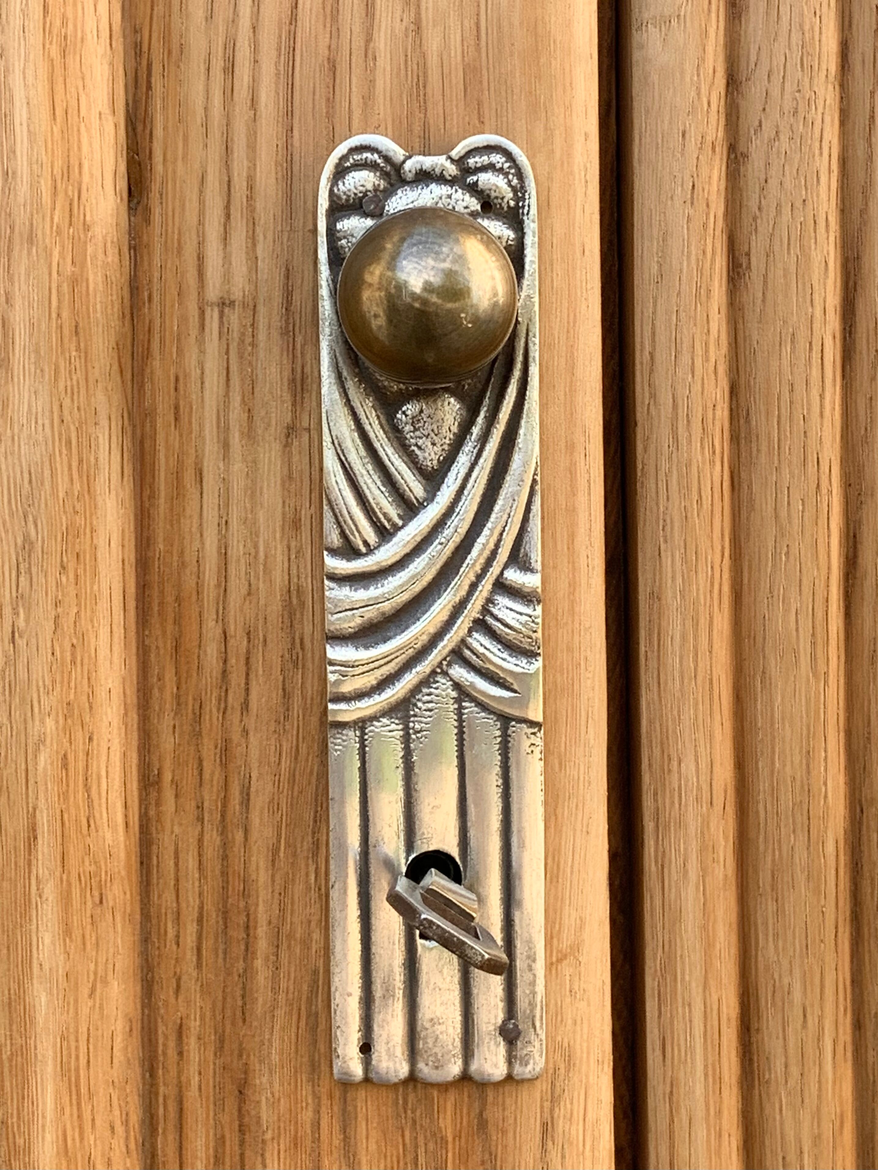 Armoire parisienne art déco chêne massif brut
