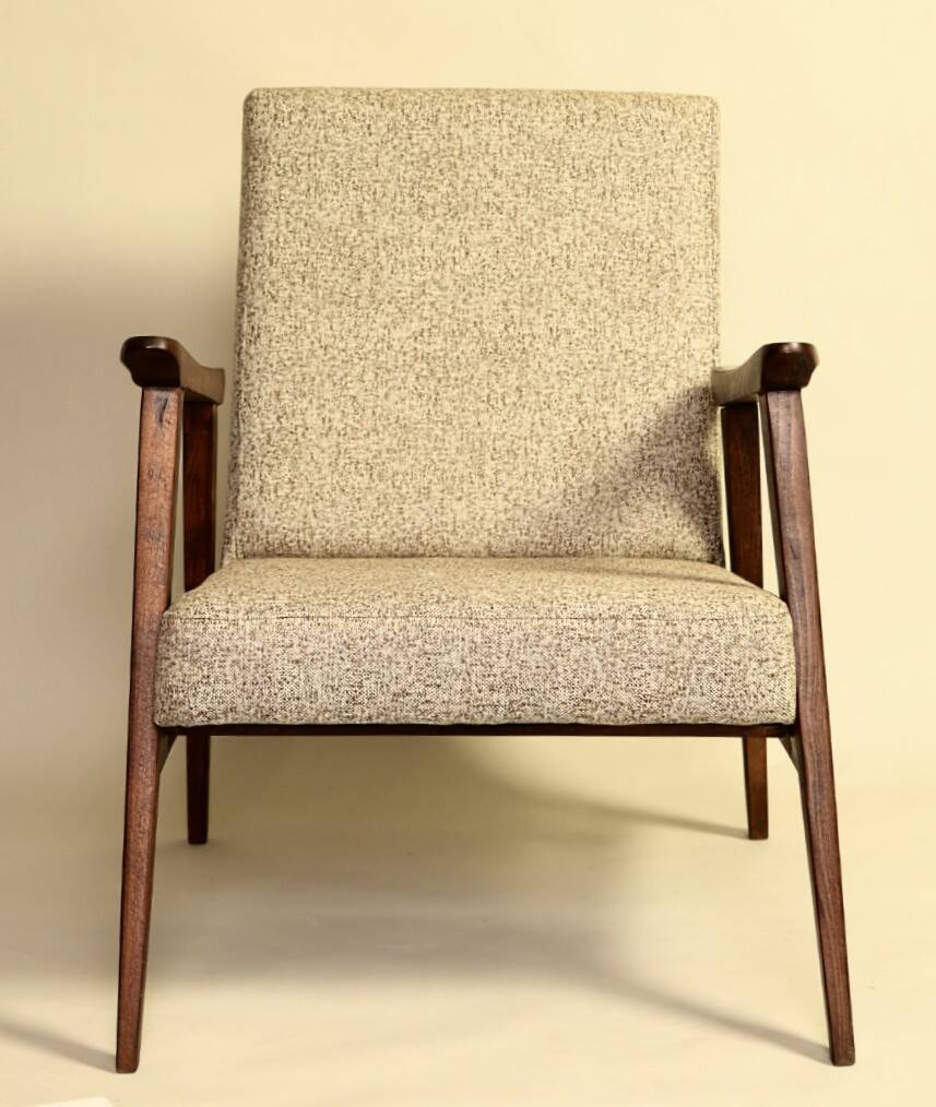 Fauteuil scandinave en bois rénové tissus granola beige 1970