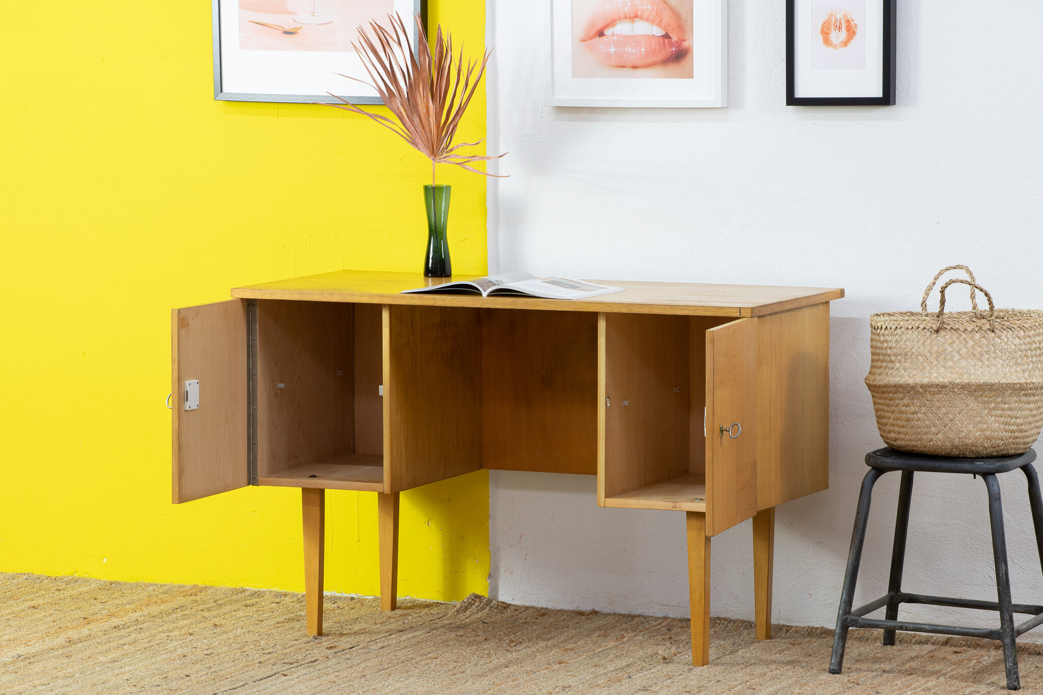 Vintage Scandinavian Office – 120 cm