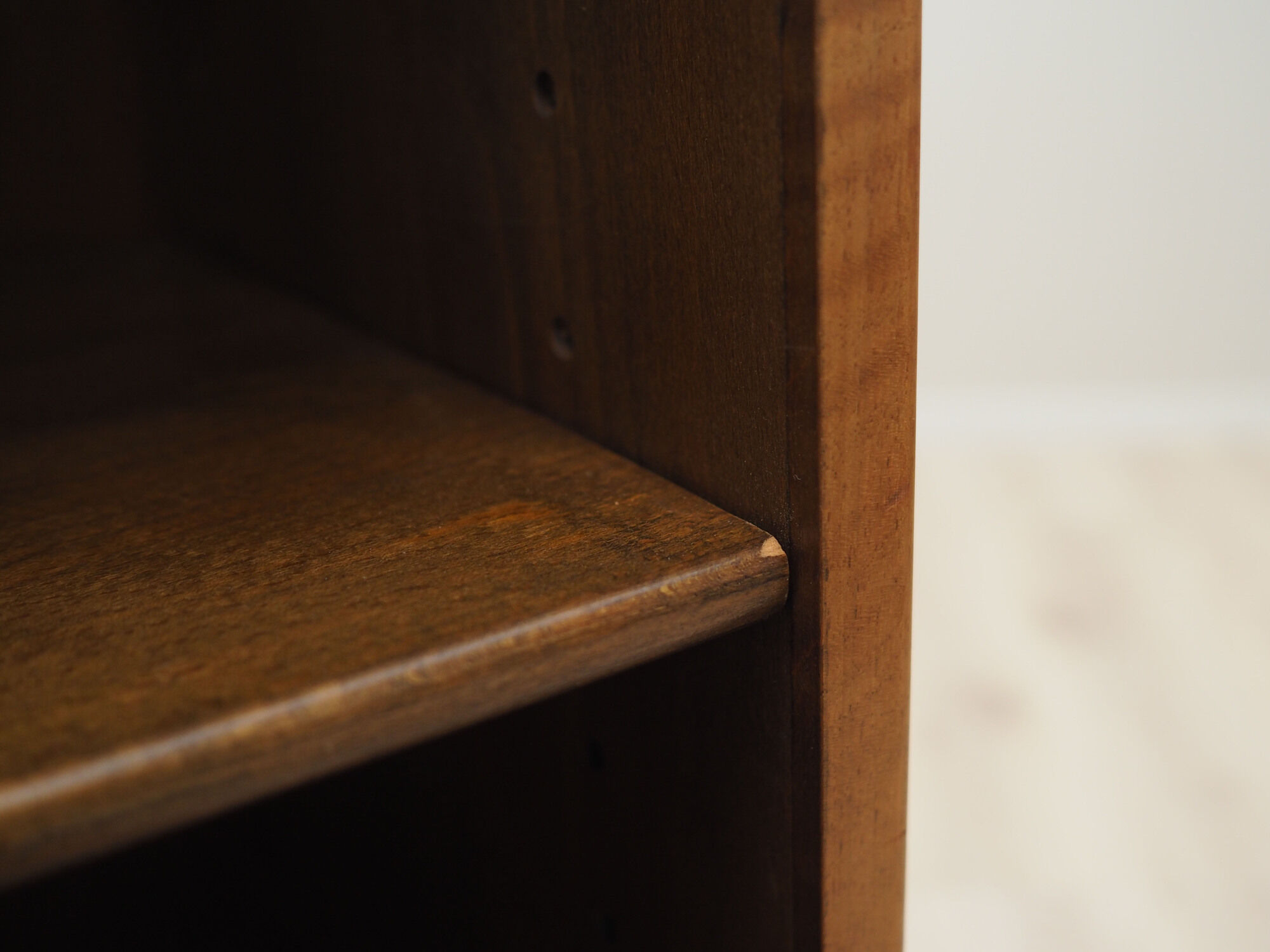 Walnut bookcase, Danish design, 1960s, designer: Børge Mogensen