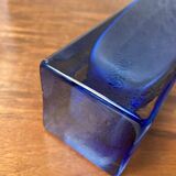 Blue and colorless glass vase with square section