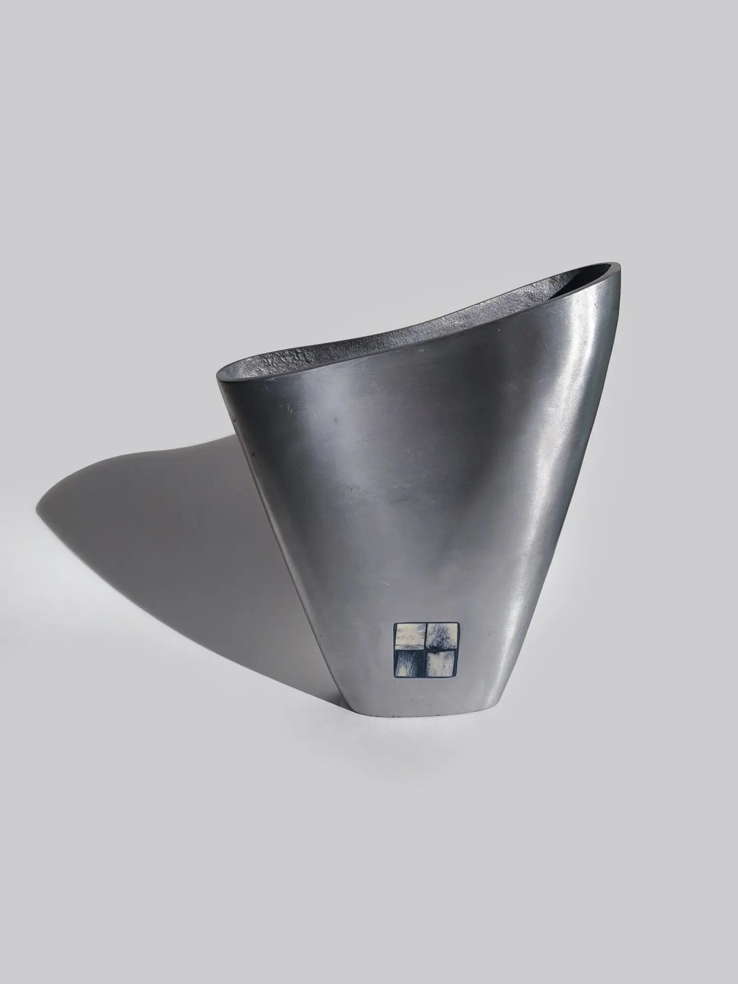 Organic modern vase