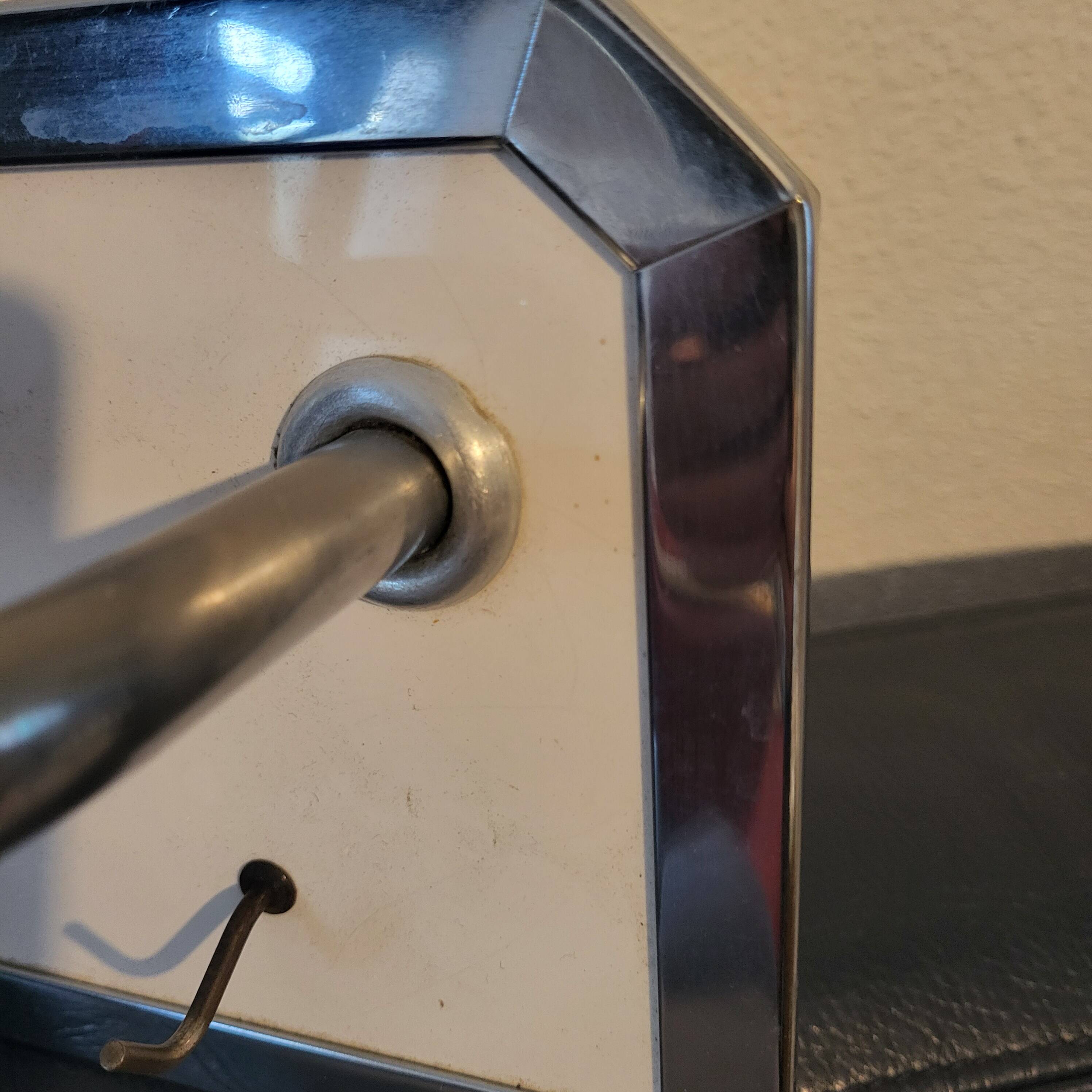 Art Deco tea towel holder, SDV, France, Sarreguemines