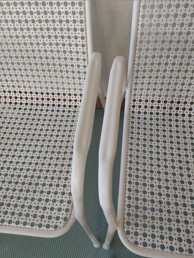 Chaises fauteuils en metal Emu Rio