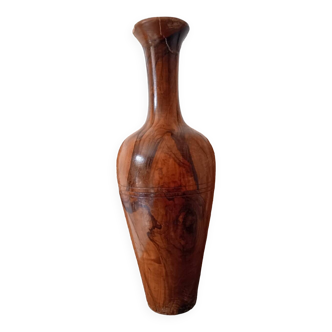 Olive vase