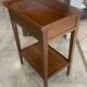 Table d’appoint 2 tiroirs merisier 1950