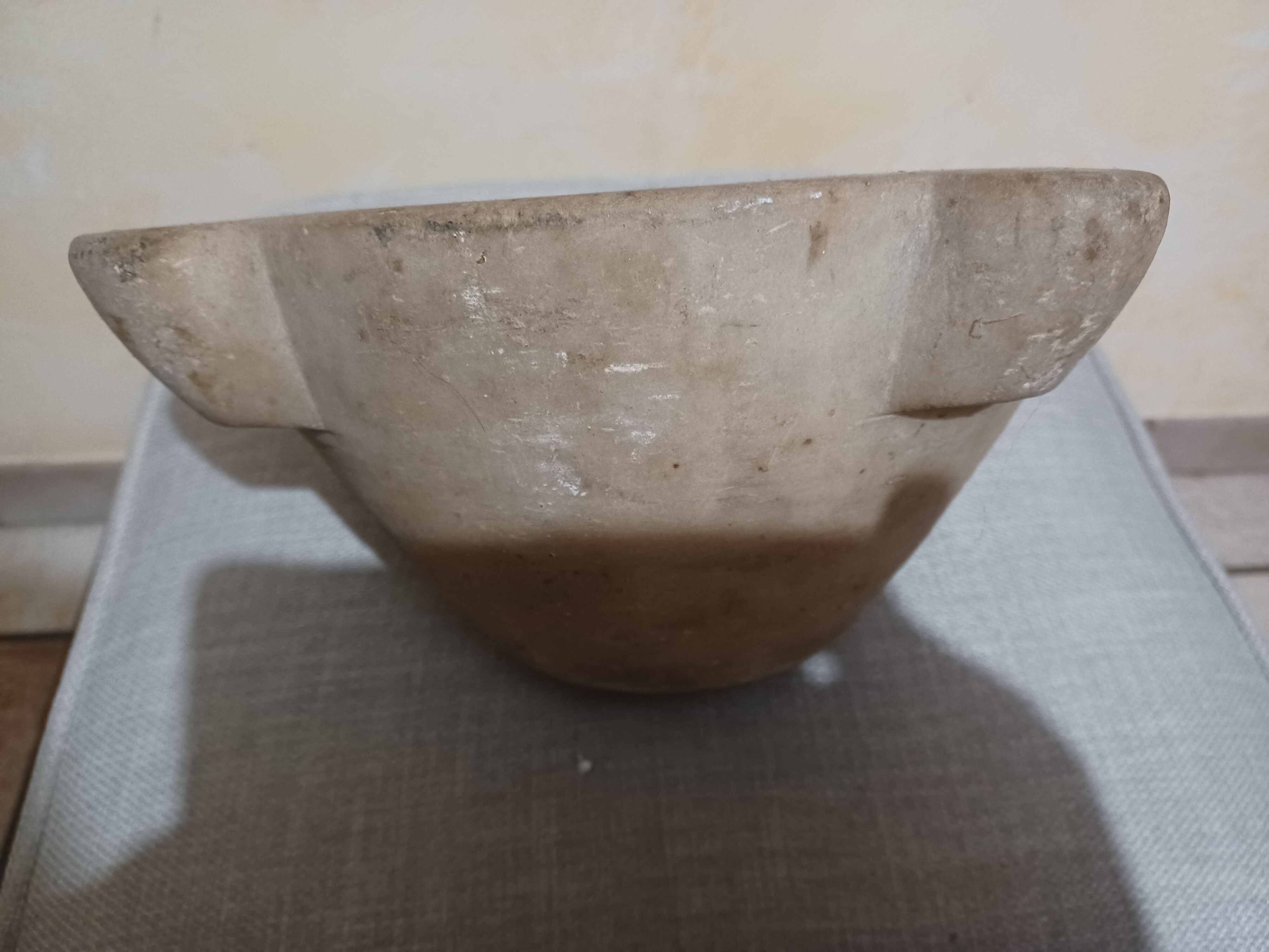 Marble mortar