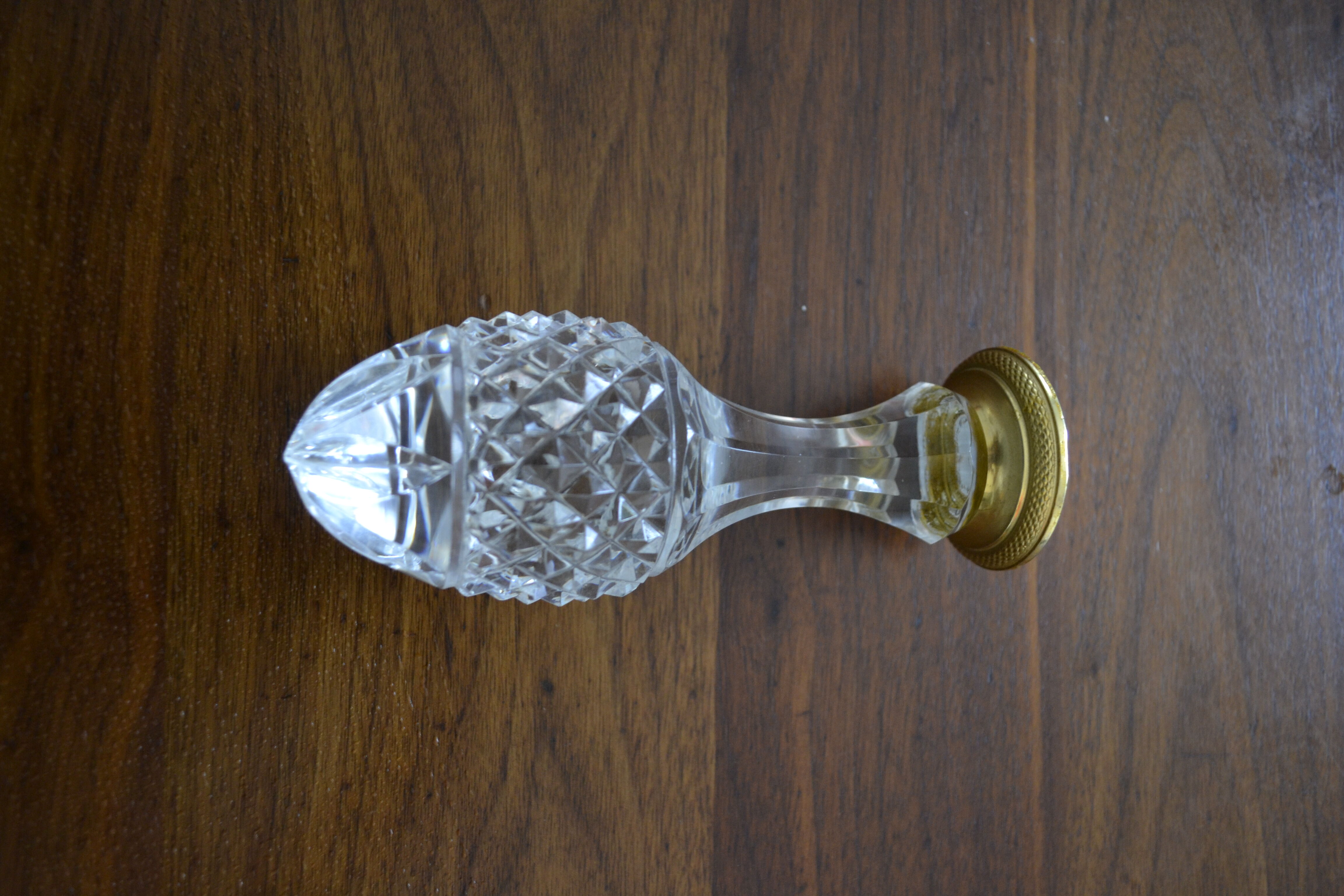 Faceted crystal stair ball