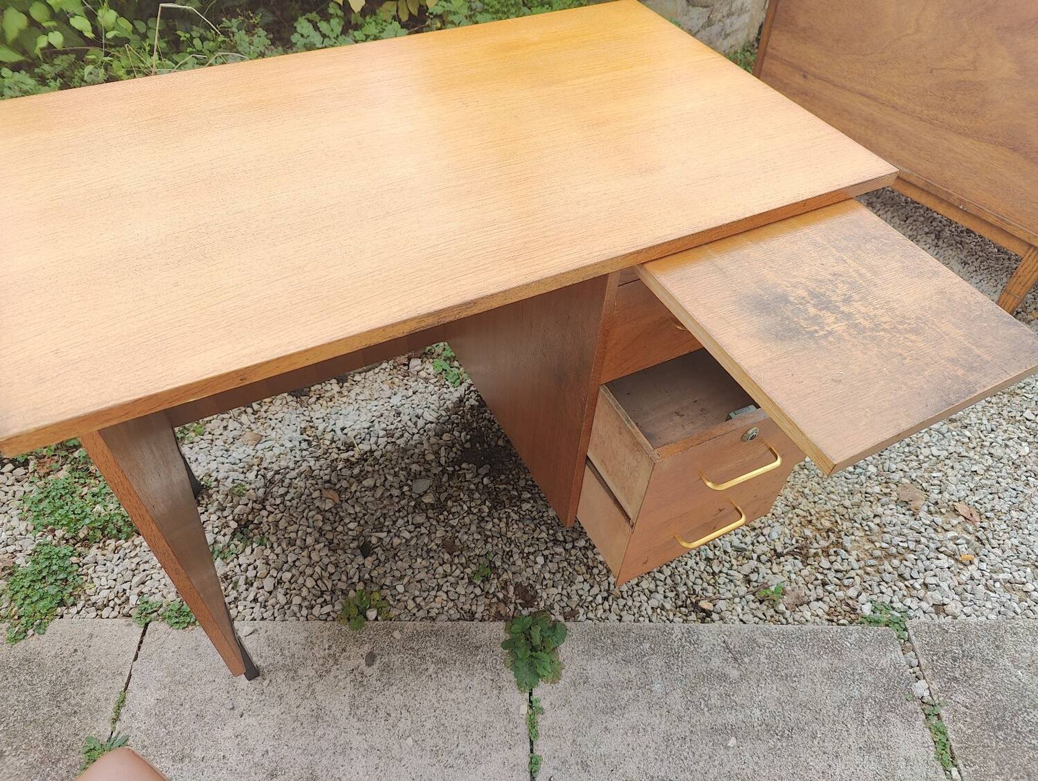 Bureau et sa chaise en chêne blond années 1950/1960