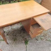 Bureau et sa chaise en chêne blond années 1950/1960