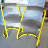 2 Chaises en métal jaune des années 70
