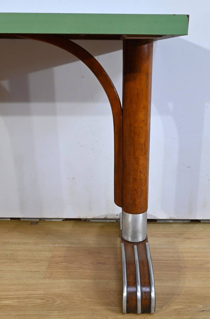 Bistro tables in laminate and beech – 1950