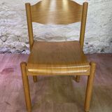 Suite de 6 chaises en bois vintage empilables