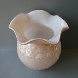 Vase Art Nouveau en opaline rose