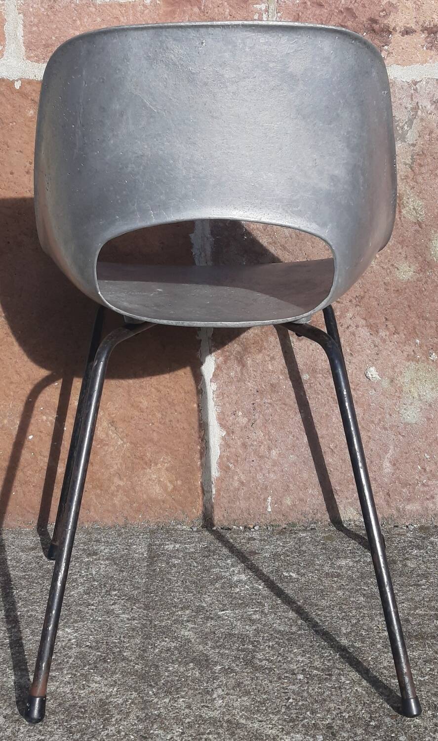 Chaise tulipe Pierre Guariche. (Edition Steiner, années 50)