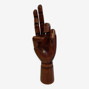 Articulated wooden hand